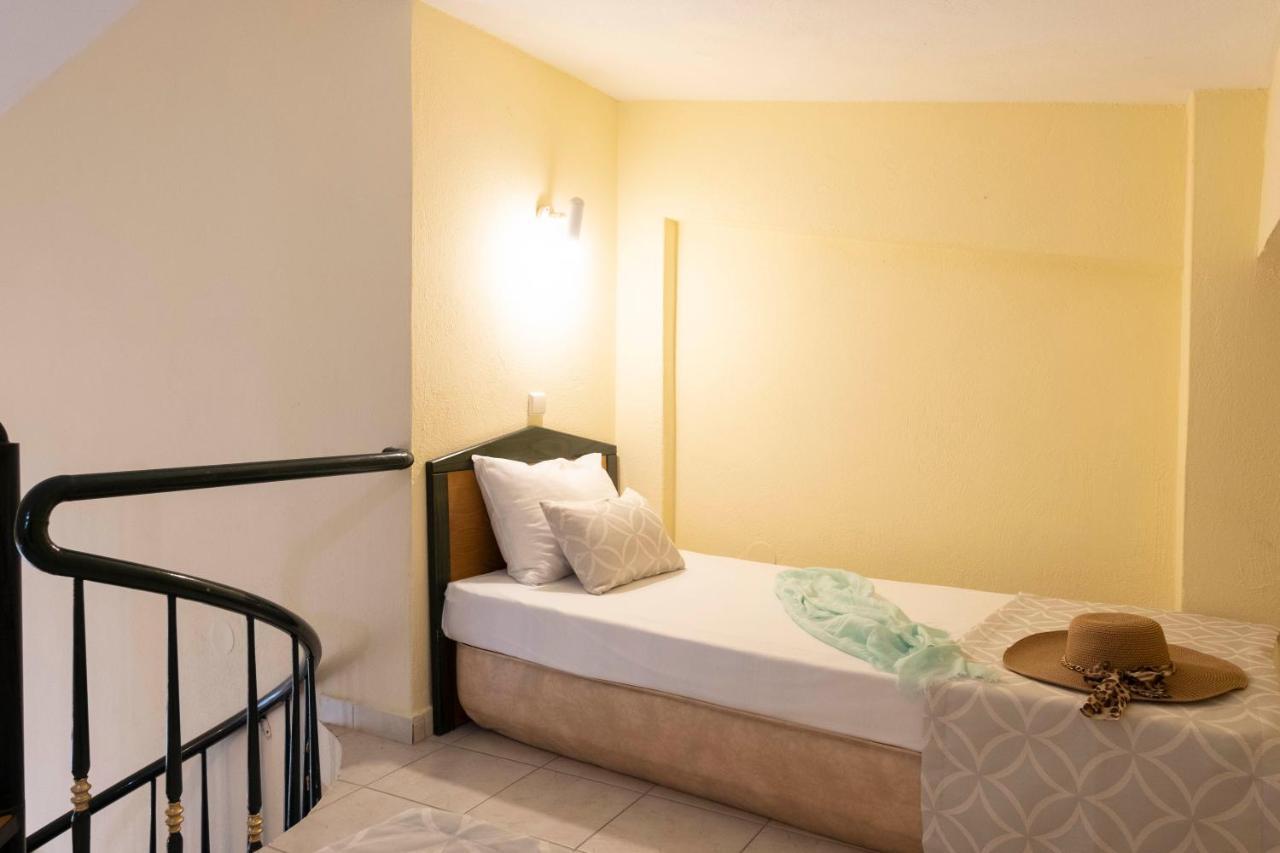 فوركا Aristides Hotel المظهر الخارجي الصورة