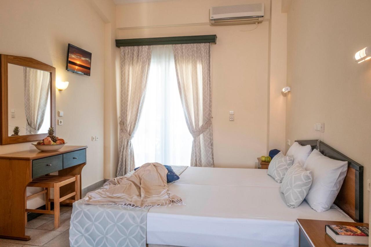 فوركا Aristides Hotel المظهر الخارجي الصورة